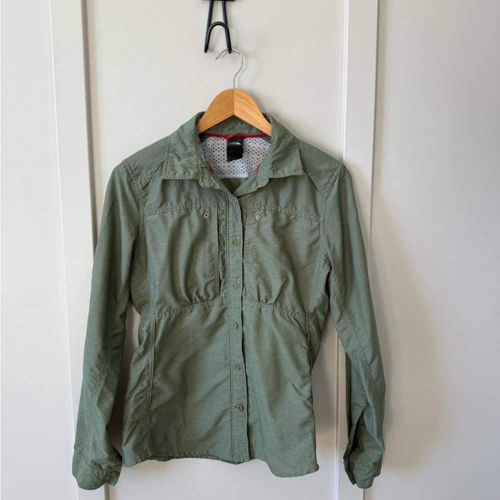 The North Face Womens Sage Green‎ Long Sleeve Button Down Hiking Shirt Medium